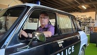 Dans le Gâtinais, cet ancien policier expose ses pièces collectées pendant sa carrière