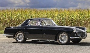 La Ferrari 250 GT d'Angelina Jolie bientôt mise aux enchères à Paris