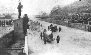 Les archives de l'autodrome de Linas-Montlhéry