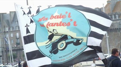 Rassemblement mensuel de véhicules anciens