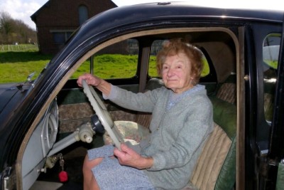Connue pour sa Peugeot 203, Yvonne s’est éteinte à 100 ans