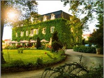 LE CHÂTEAU DE NANTILLY