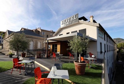 HÔTEL DE LA CAPELLE