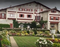 VILLA ARNAGA