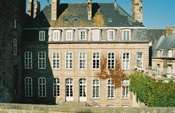 DEMEURE DE CORSAIRE - HÔTEL D'ASFELD