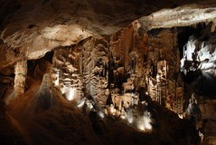 LES GROTTES DE SAINT-MARCEL D'ARDÈCHE