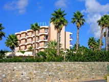 HÔTEL OSTELLA